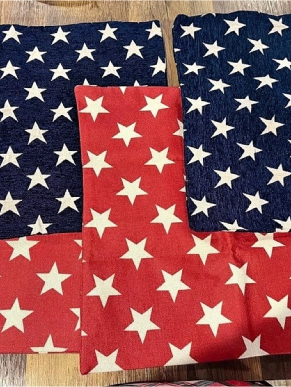 4 Patriotic Pillow Covers Star Decor in Red & Blue Like New